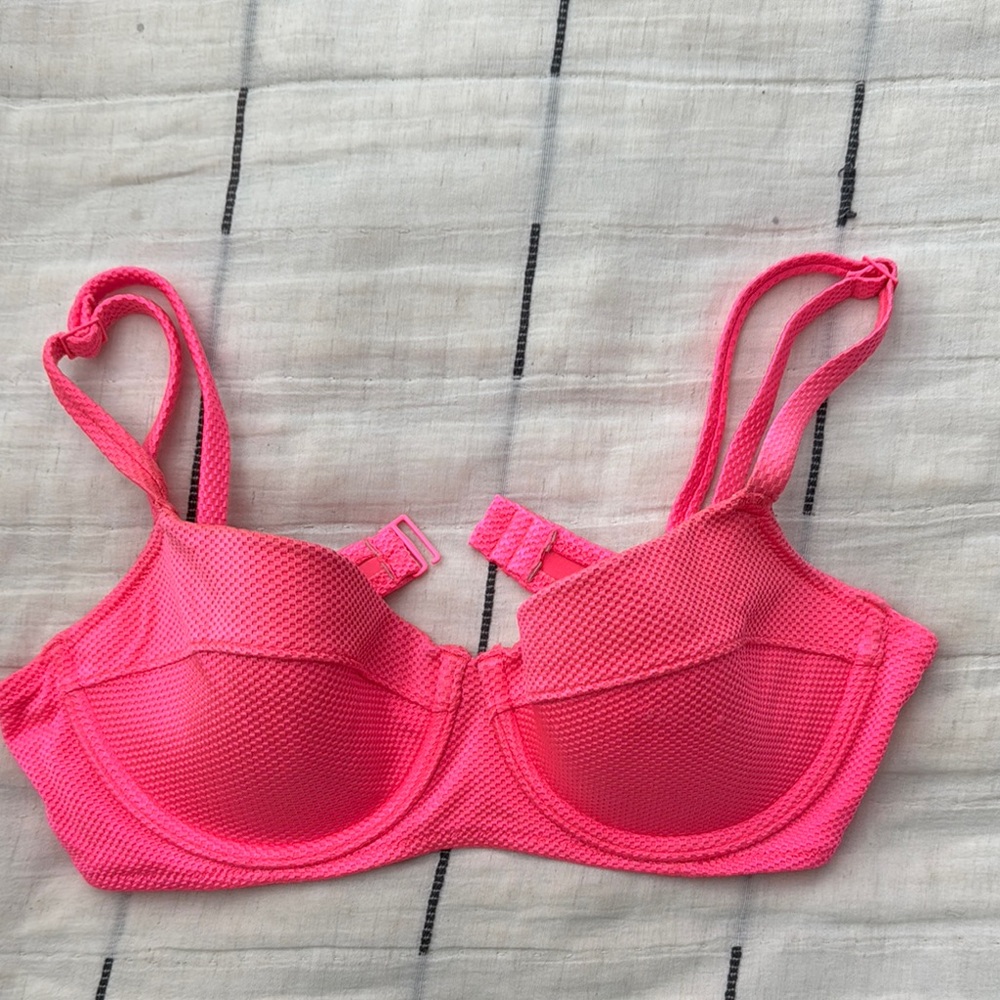 Vibrant Pink Women's Bikini Top